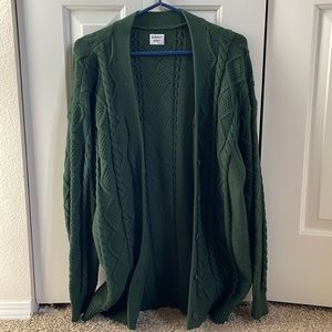Aritzia Sunday Best Knit Cardigan size small Green